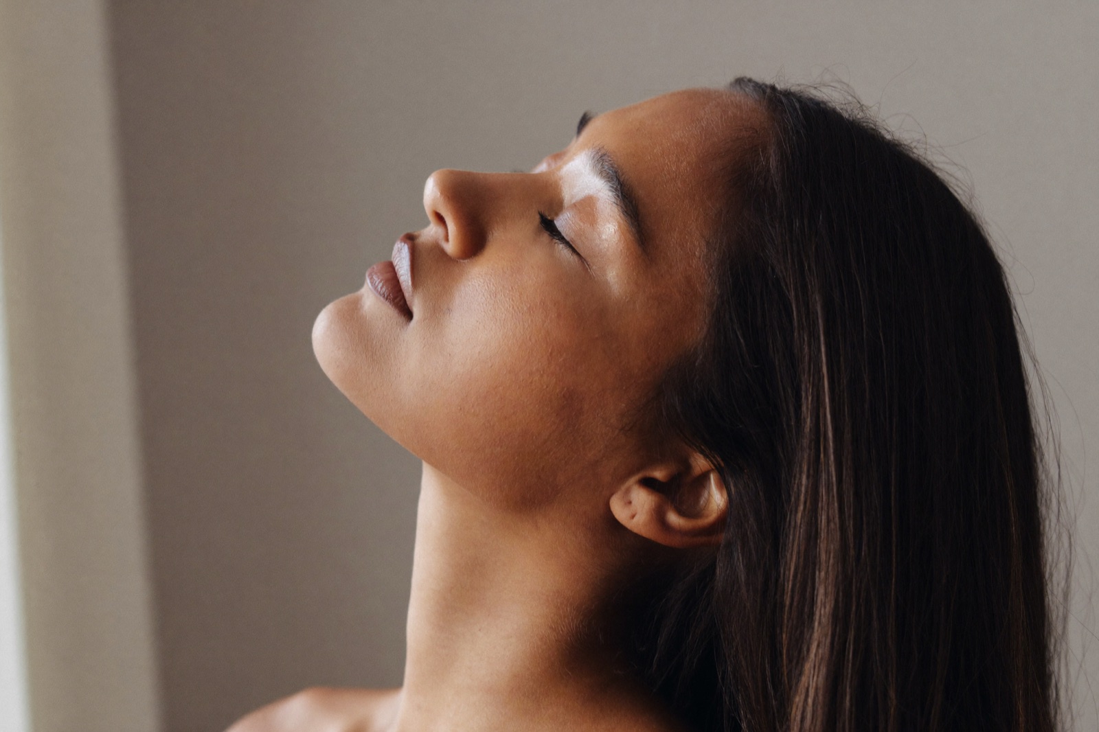 A child's face, illustrating research on breathing and facial development.